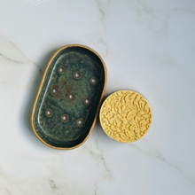 Load image into Gallery viewer, Raw Milk & Lemongrass Soap - River Point Farm