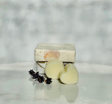 Load image into Gallery viewer, Scented Soy Melts - Set in Beautifully Crafted, Sustainable Paper Boxes