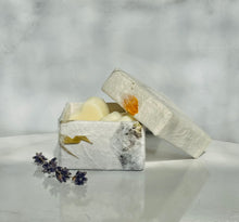Load image into Gallery viewer, Scented Soy Melts - Set in Beautifully Crafted, Sustainable Paper Boxes