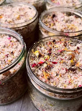 Load image into Gallery viewer, Postpartum Sitz/Bath Soak - Mama + Me