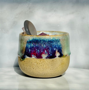 Pineapple Mango - Violet/Green Drip Ceramic Candle