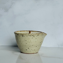 Load image into Gallery viewer, Natural Speckled Jug Candle - Different Scents
