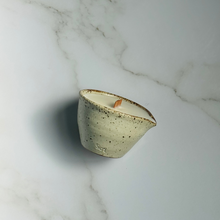 Load image into Gallery viewer, Natural Speckled Jug Candle - Different Scents
