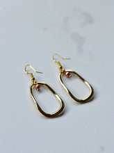 Load image into Gallery viewer, Freya Earrings - Foundry &amp; Co
