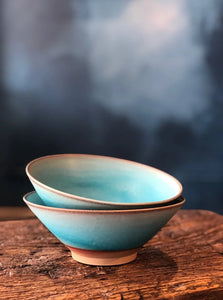 Lychee & Black Tea - Turquoise Pottery Bowl Candle