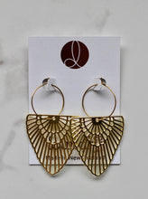 Load image into Gallery viewer, Maya Fan Earrings - Foundry &amp; Co  no
